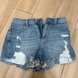 Ripped denim shorts